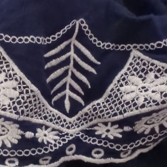 NWT Papermoon Navy and White Blouse - Picture 9 of 9